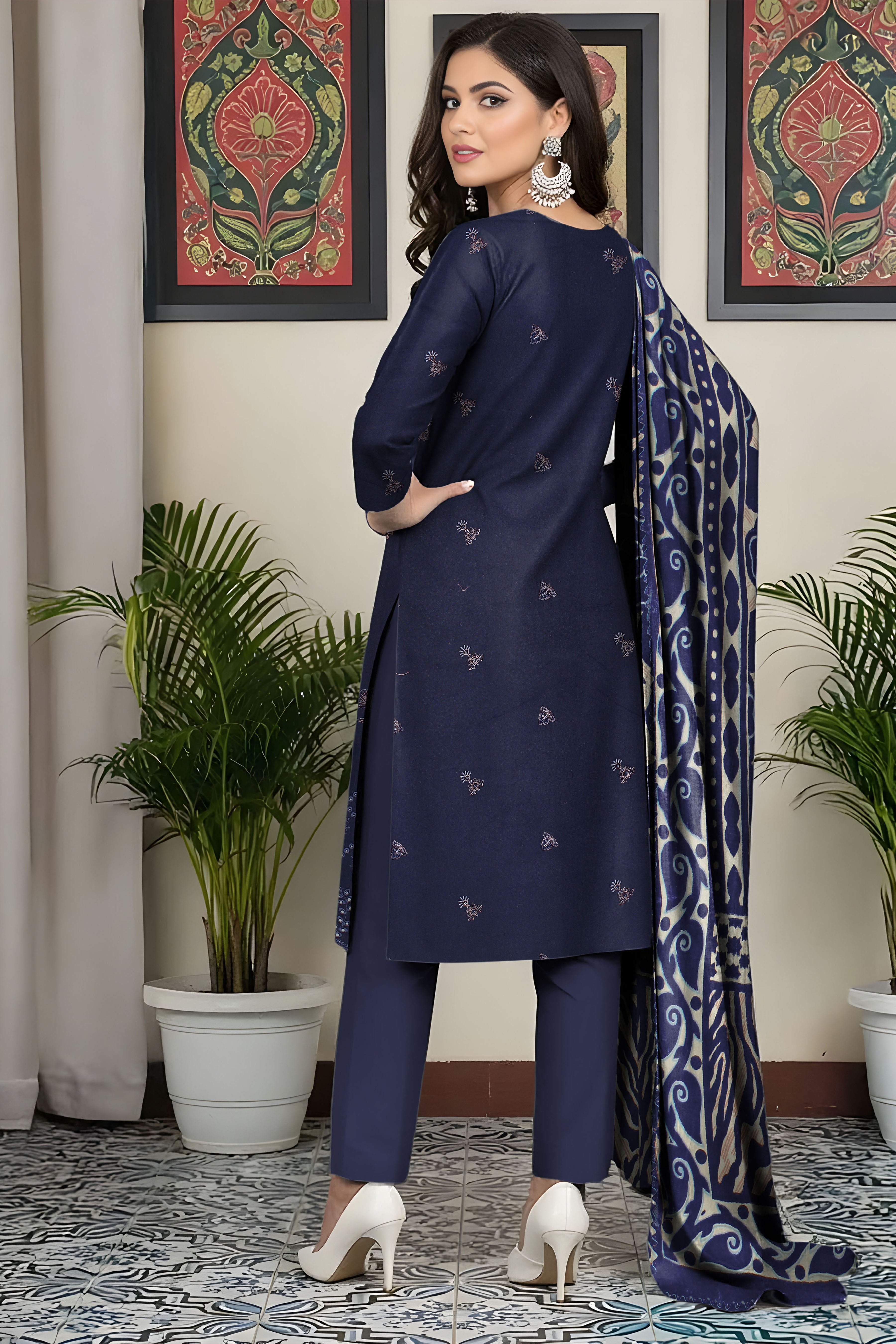 FANOOS PEACH WOOL EMB  Shirt & Dupatta VOL- 2531