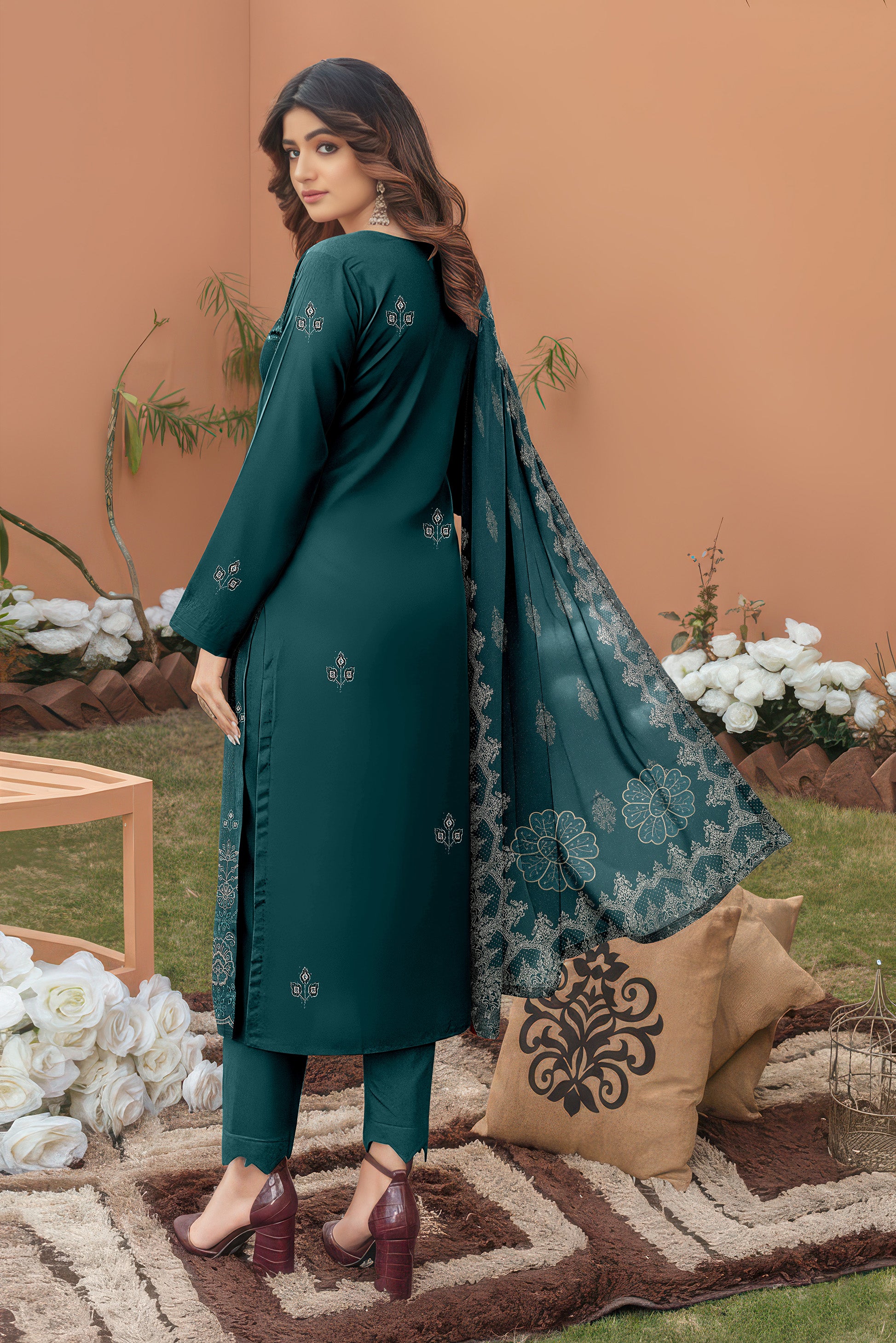 ANDLEEB PEACH WOOL EMB Shirt & Dupatta VOL-2555